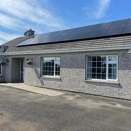 4-Bed House In Rosslare Strand With Swimming Pool Mervyn Екстериор снимка